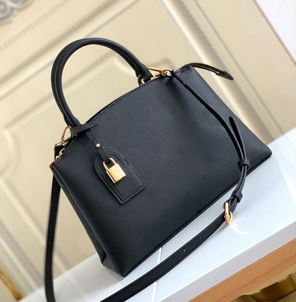 level replication designer cross body bag 29cm petit palais luxury shoulder handbags m58913 with box
level replication designer cross body bag 29cm petit palais luxury shoulder handbags m58913 with box