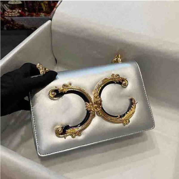5a quality real leather designer bag women shoulder bag dg chain bags crossbody handbags ladies' luxury purse 21cm
5a quality real leather designer bag women shoulder bag dg chain bags crossbody handbags ladies' luxury purse 21cm