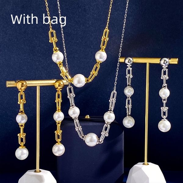 designer bracelets for women brand luxury u-shaped with pearl bracelet silver gold bracelet brand luxury earrings necklaces jewelry wholesal, Golden;silver
designer bracelets for women brand luxury u-shaped with pearl bracelet silver gold bracelet brand luxury earrings necklaces jewelry wholesal, Golden;silver