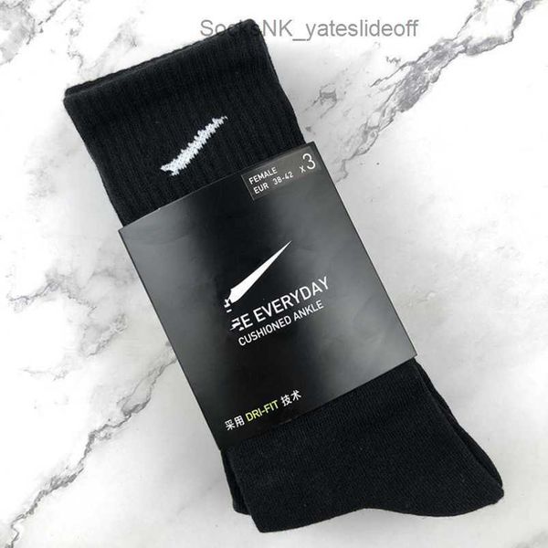 men's socks fashion luxury women's hook brand stockings designers solid color medium long low tube couple's breathable stocki, Black
men's socks fashion luxury women's hook brand stockings designers solid color medium long low tube couple's breathable stocki, Black