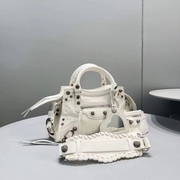 shopping bags shoulder designer lady fashion totes cross body half moon luxury leather claic retro purse hourglass bucket bag locomotive wal
shopping bags shoulder designer lady fashion totes cross body half moon luxury leather claic retro purse hourglass bucket bag locomotive wal