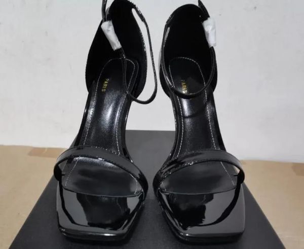 rene caovilla sandals twining womens shoes sandal luxury designer crystal lamp pendant rhinestone foot ring high heeled narrow band 10cm hee, Black
rene caovilla sandals twining womens shoes sandal luxury designer crystal lamp pendant rhinestone foot ring high heeled narrow band 10cm hee, Black