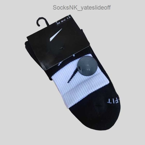 men's socks classic fashion women's hook brand stockings designers color splicing men women lovers towel bottom medium stocking sp, Black
men's socks classic fashion women's hook brand stockings designers color splicing men women lovers towel bottom medium stocking sp, Black