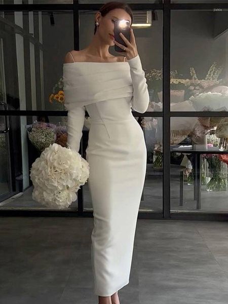 Casual Dresses White Off Shoulder Long Sleeve Dress Women Elegant Folds Slim Female Fashion French Solid Color
Casual Dresses White Off Shoulder Long Sleeve Dress Women Elegant Folds Slim Female Fashion French Solid Color