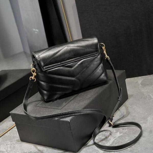 designer woman shoulder bags handbags genuine leather purse clutch handbag lady girls fashion
designer woman shoulder bags handbags genuine leather purse clutch handbag lady girls fashion
