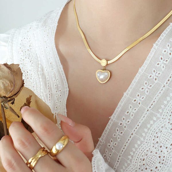 french heart-shaped color bead blade chain necklace gentle sweetheart temperament celebrity jewelry blogger the same personalized fashion, Silver
french heart-shaped color bead blade chain necklace gentle sweetheart temperament celebrity jewelry blogger the same personalized fashion, Silver