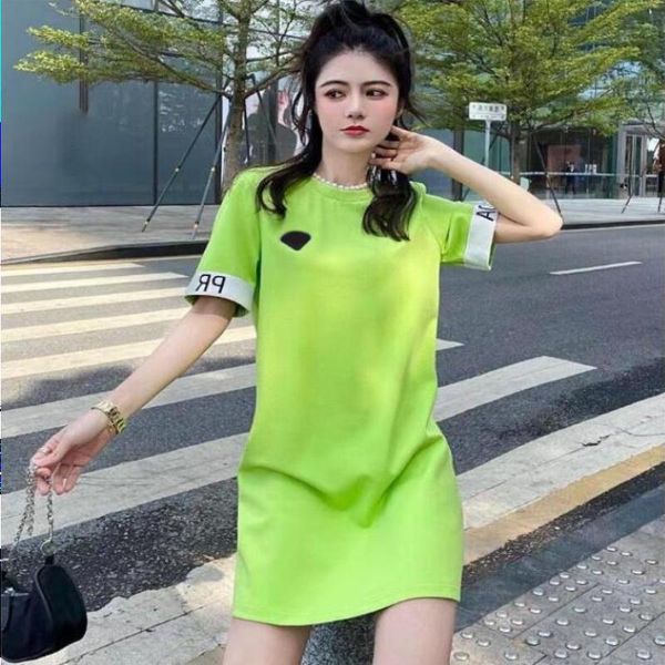dress 2022 paris fashion summer womens casual dress designer high-end round neck women's long t shirt luxury triangle paste wambg, Black;gray
dress 2022 paris fashion summer womens casual dress designer high-end round neck women's long t shirt luxury triangle paste wambg, Black;gray