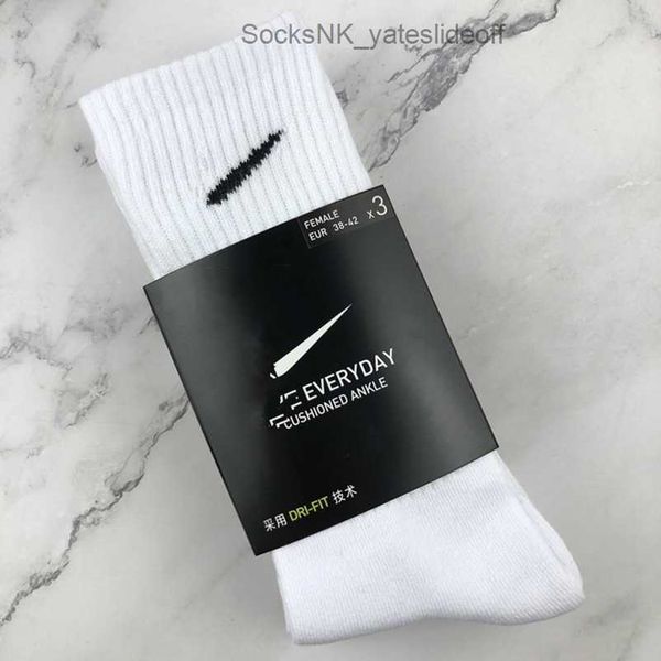 men's socks fashion luxury women's hook brand stockings designers solid color medium long low tube couple's breathable stocki, Black
men's socks fashion luxury women's hook brand stockings designers solid color medium long low tube couple's breathable stocki, Black