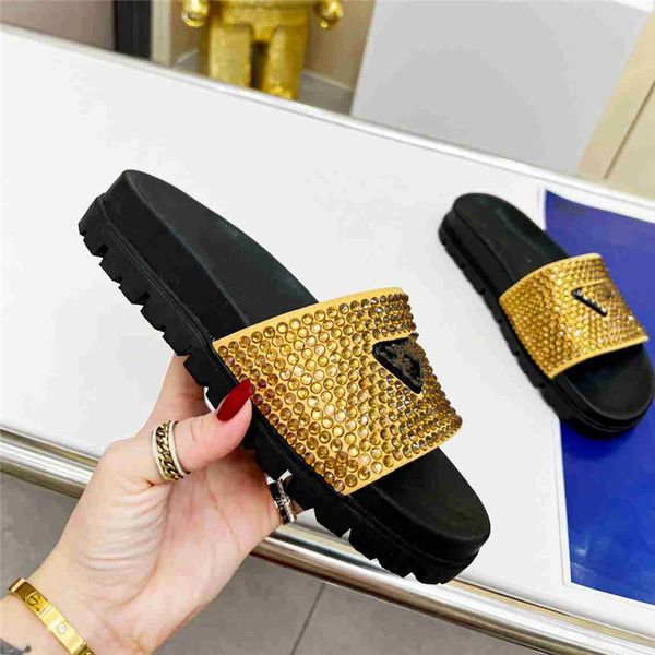 designer shoes luxury slippers fashion 2023 pradity men and women summer sandals beach slippers herringbone slippers casual outdoor home car, Black
designer shoes luxury slippers fashion 2023 pradity men and women summer sandals beach slippers herringbone slippers casual outdoor home car, Black
