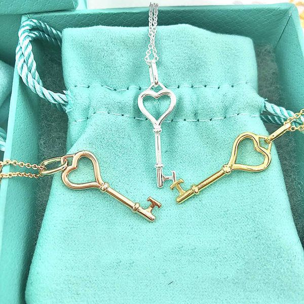 high version tiffay key necklace s925 sterling silver pendant women's love key-type collar chain with logo, Black
high version tiffay key necklace s925 sterling silver pendant women's love key-type collar chain with logo, Black