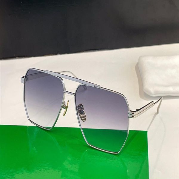 1012 mens sunglasses for women men sun glasses fashion style protects eyes uv400 lens with case2678, White;black
1012 mens sunglasses for women men sun glasses fashion style protects eyes uv400 lens with case2678, White;black