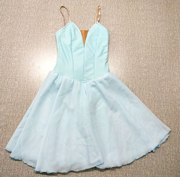 stage wear women blue green cupid ballet stage costume chiffon ballet dress without decoration modern dance professional ballet costume red, Black;red
stage wear women blue green cupid ballet stage costume chiffon ballet dress without decoration modern dance professional ballet costume red, Black;red