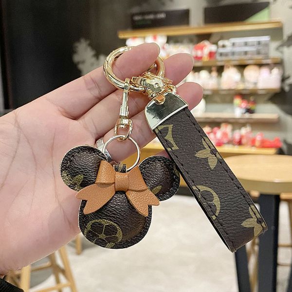 mouse diamond design car keychain favor flower bag pendant charm jewelry keyring holder for men gift fashion pu leather animal key chain acc
mouse diamond design car keychain favor flower bag pendant charm jewelry keyring holder for men gift fashion pu leather animal key chain acc