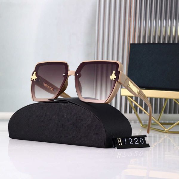 designer sunglasses goggle eyewear polarized gradient composite metal sunglass outdoor coolwinks full frame classic grey, White;black
designer sunglasses goggle eyewear polarized gradient composite metal sunglass outdoor coolwinks full frame classic grey, White;black