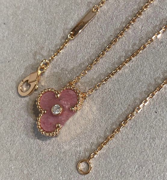 2023 luxury quality v gold material charm pendant necklace with pink stone have box stamp ps3688, Silver
2023 luxury quality v gold material charm pendant necklace with pink stone have box stamp ps3688, Silver