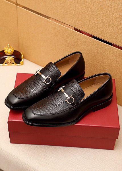 new 2023 men dress shoes formal business brand designer fashion office handmade flats mens slip on wedding oxfords size 38-45, Black
new 2023 men dress shoes formal business brand designer fashion office handmade flats mens slip on wedding oxfords size 38-45, Black