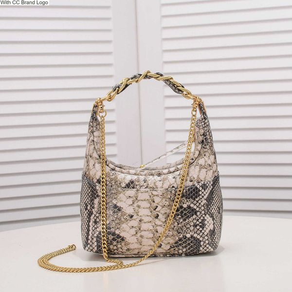 luxury cc cross body tote designer bags fashion mommy shopping bag woman super soft leather trim handbags gold chain shoulder bag lady beige
luxury cc cross body tote designer bags fashion mommy shopping bag woman super soft leather trim handbags gold chain shoulder bag lady beige