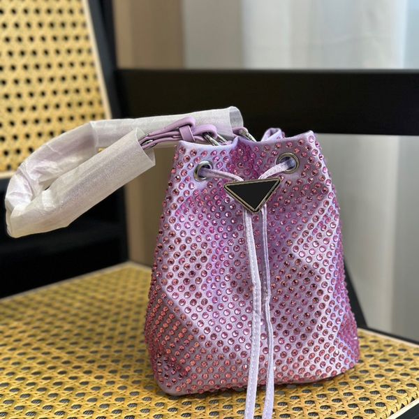 designer underarm hobo bucket bag shiny diamonds handbags women shoulder bags dinner bags rhinestone purse triangle sequins totes full water
designer underarm hobo bucket bag shiny diamonds handbags women shoulder bags dinner bags rhinestone purse triangle sequins totes full water