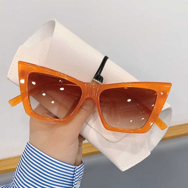 sunglasses kammpt retro cat eye sun glasses women 2022 fashion trendy female luxury eyewear vintage leopard popular brand lady shades g23022, White;black
sunglasses kammpt retro cat eye sun glasses women 2022 fashion trendy female luxury eyewear vintage leopard popular brand lady shades g23022, White;black