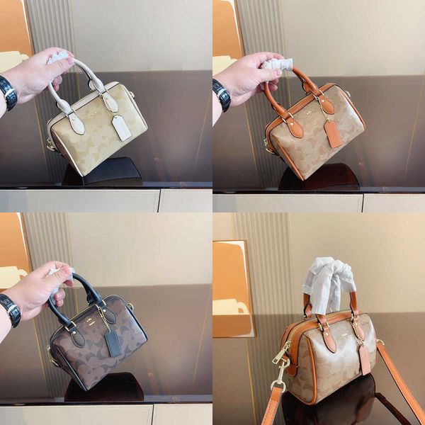 evening bags 5a leather totes woman women luxurys designers bags fashion purses designer handbags messenger crossbody shoulder bag wallet la
evening bags 5a leather totes woman women luxurys designers bags fashion purses designer handbags messenger crossbody shoulder bag wallet la