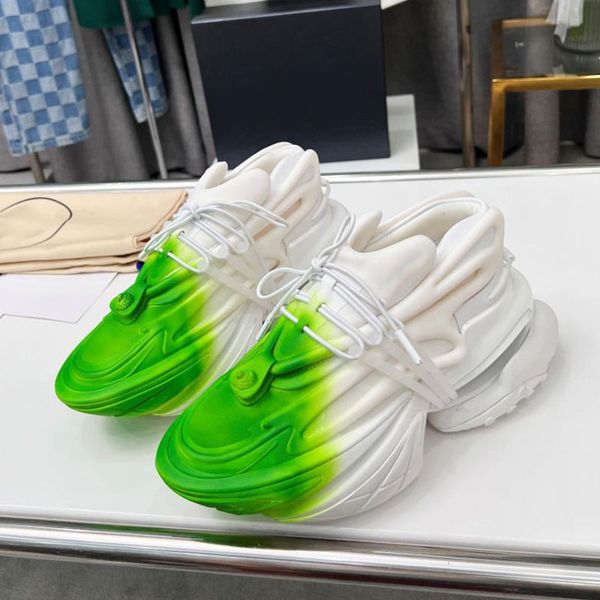 casual 23ss designer shoes shoe sneakers balman bullet womens metaverse unicorn low spaceship space gradient with djei
casual 23ss designer shoes shoe sneakers balman bullet womens metaverse unicorn low spaceship space gradient with djei
