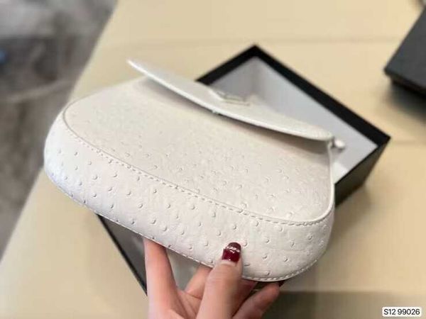 luxury brand designer bags handbag shoulder crossbody bag tote bag new underarm size 23cm fashionable women's multi-color optional fact
luxury brand designer bags handbag shoulder crossbody bag tote bag new underarm size 23cm fashionable women's multi-color optional fact