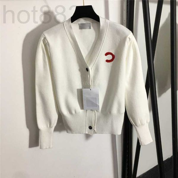 women's sweaters designer knit knits with letter embroidery girls milan runway v-neck crop shirt high end custom long ivn8, White;black
women's sweaters designer knit knits with letter embroidery girls milan runway v-neck crop shirt high end custom long ivn8, White;black