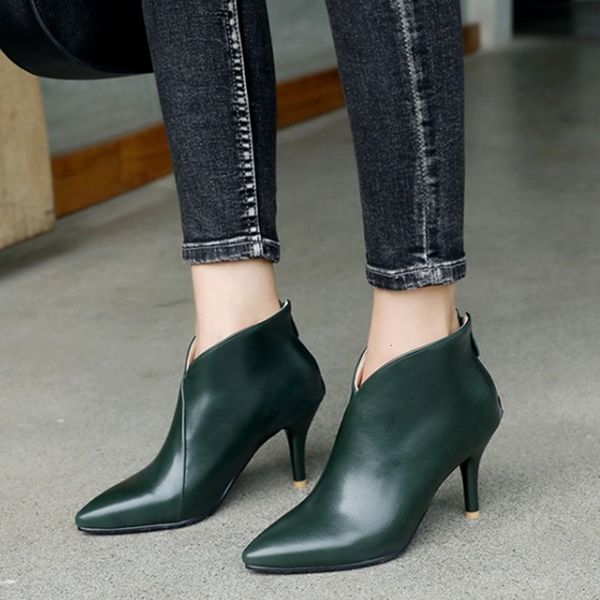 boots women's shoes autumn ankle high heels short pointed zipper black green large 230227
boots women's shoes autumn ankle high heels short pointed zipper black green large 230227