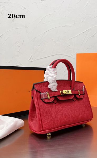 body bags cross fashion bags totes designer luxury bags purse women wallet claic gold buckle leather cute bag 5ahigh quality
body bags cross fashion bags totes designer luxury bags purse women wallet claic gold buckle leather cute bag 5ahigh quality