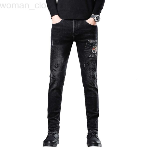 men's jeans designer european fashion brand embroidery diamond black jeans men's autumn and winter new slim straight stretch casua, Blue
men's jeans designer european fashion brand embroidery diamond black jeans men's autumn and winter new slim straight stretch casua, Blue
