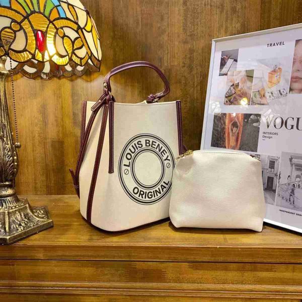 designer luxury burbrerity bags for women brown crossbody handbags vintage burbrery leather wallet paris plaid the totes bag fashion purses
designer luxury burbrerity bags for women brown crossbody handbags vintage burbrery leather wallet paris plaid the totes bag fashion purses