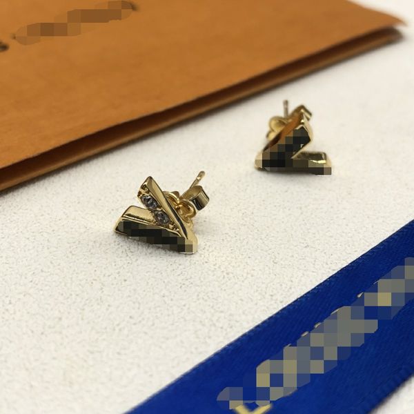 fashion classic stainless steel gold huggie plated stud earrings women's earrings jewelry gifts for friends engagement lovers do not fa, Golden;silver
fashion classic stainless steel gold huggie plated stud earrings women's earrings jewelry gifts for friends engagement lovers do not fa, Golden;silver