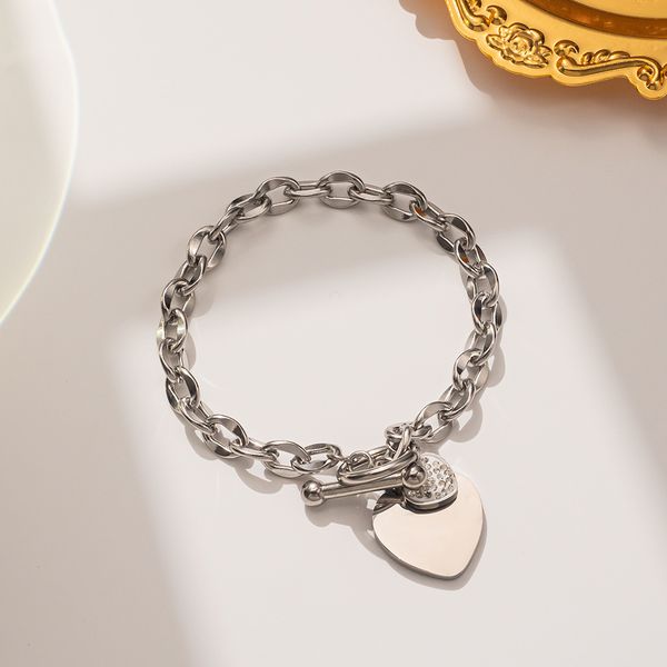 classic four-flower bracelet women's fashion simple premium material bracelet titanium steel inlay technology valentine's day wedd, Golden;silver
classic four-flower bracelet women's fashion simple premium material bracelet titanium steel inlay technology valentine's day wedd, Golden;silver
