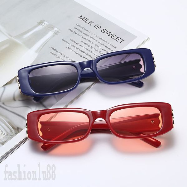 shades designer glasses cool boy mens oversized sun glasses hiphop bar party plastic frame lentes de sol letter gold plated hollow out desig, White;black
shades designer glasses cool boy mens oversized sun glasses hiphop bar party plastic frame lentes de sol letter gold plated hollow out desig, White;black