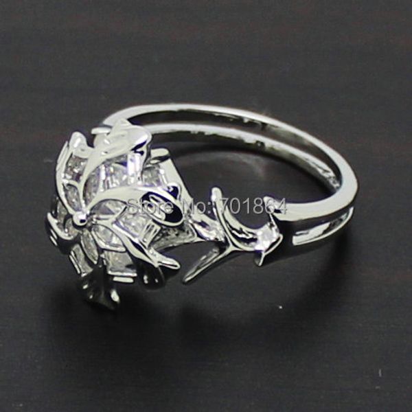 band rings silver color nenya galadriel s flower of water box set the hobbit jewelry 230225
band rings silver color nenya galadriel s flower of water box set the hobbit jewelry 230225