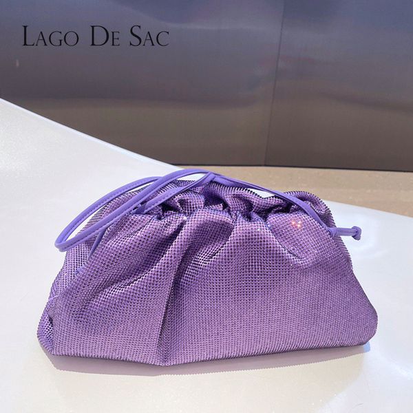 evening bags diamonds clould shoulder handbag ladies messenger dumpling clutches cloud evening bag crossbody purse designer 230227
evening bags diamonds clould shoulder handbag ladies messenger dumpling clutches cloud evening bag crossbody purse designer 230227