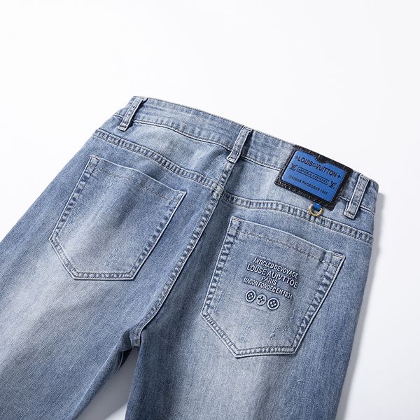 men's jeans spring summer thin slim fit european american high-end brand small straight double f pants q9544-4, Blue
men's jeans spring summer thin slim fit european american high-end brand small straight double f pants q9544-4, Blue