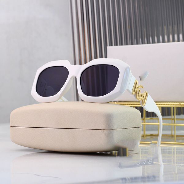 ooo for women luxury sunglasses for man woman designer goggle outdoor classic small and large frame with box, White;black
ooo for women luxury sunglasses for man woman designer goggle outdoor classic small and large frame with box, White;black