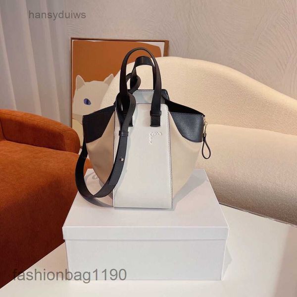 women bag loews 2023 shoulder handbag designer high hammock elegant fashion high-grade one mess 96pw
women bag loews 2023 shoulder handbag designer high hammock elegant fashion high-grade one mess 96pw