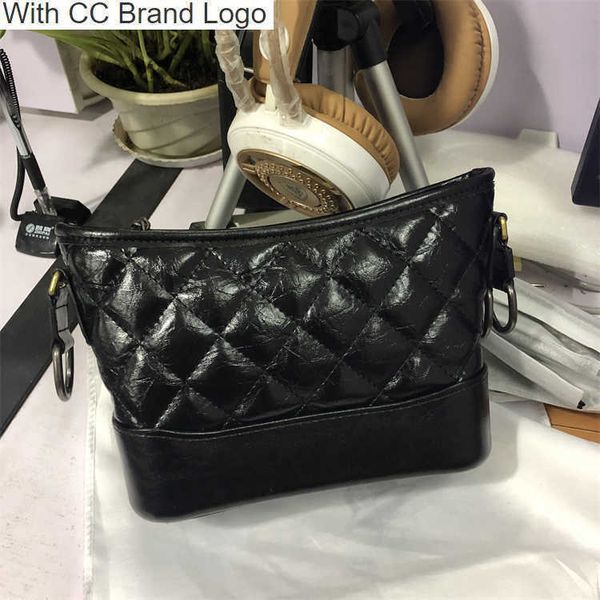 luxury cc shoulder bags new high-quality women's bag small fragrant lingge chain bag shoulder oblique cross leather wandering fashion b
luxury cc shoulder bags new high-quality women's bag small fragrant lingge chain bag shoulder oblique cross leather wandering fashion b