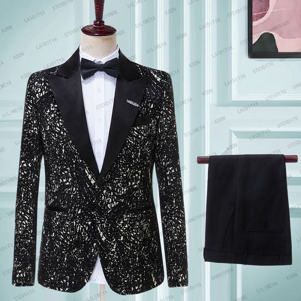 men's suits blazers 2023 blazer coat men wedding dress floral print 2 piece set male luxury black jacquard jacketpants 230227, White;black
men's suits blazers 2023 blazer coat men wedding dress floral print 2 piece set male luxury black jacquard jacketpants 230227, White;black