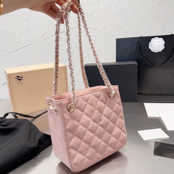 trend hobo women classic crossbody designer bag tote leather quilted caviar versatile shoulder bag coin purse luxurys handbags portable suit
trend hobo women classic crossbody designer bag tote leather quilted caviar versatile shoulder bag coin purse luxurys handbags portable suit