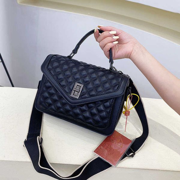 55% off designer bags women's texture handheld one shoulder straddle korean versatile bag 2023 new luxury handbags
55% off designer bags women's texture handheld one shoulder straddle korean versatile bag 2023 new luxury handbags