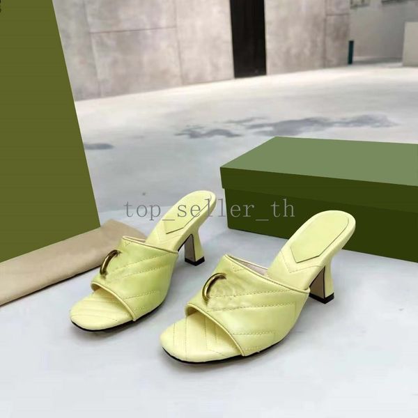 luxury designers slipper logo embossed women sandals metal decoration slides waterfront sandal women shoes high-heeled slipper, Black
luxury designers slipper logo embossed women sandals metal decoration slides waterfront sandal women shoes high-heeled slipper, Black