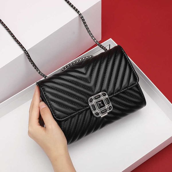 luxury designer 2023 new ladies bags shoulder messenger chain small square underarm bag fashion crossbody handbags
luxury designer 2023 new ladies bags shoulder messenger chain small square underarm bag fashion crossbody handbags