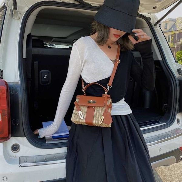 new 2023 fashion brand bags one-shoulder portable women's versatile style cross shoulder bag designer handbags 60% off sale
new 2023 fashion brand bags one-shoulder portable women's versatile style cross shoulder bag designer handbags 60% off sale