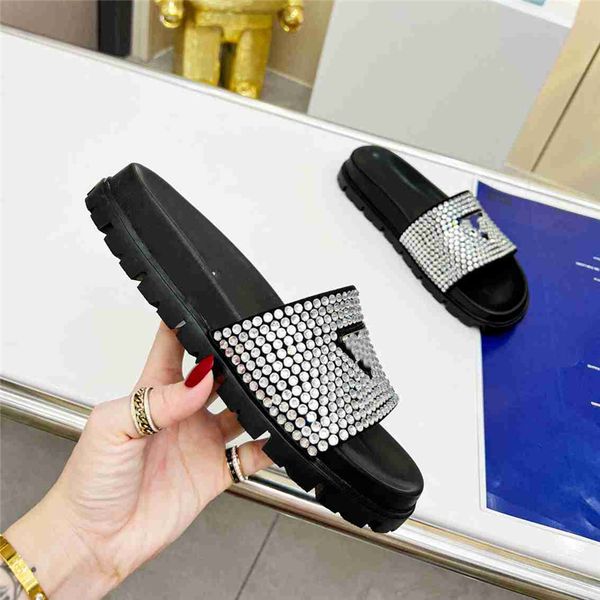 fashion 2023 slippers luxury pradity men and women summer sandals beach slippers herringbone slippers casual outdoor home cartoon slippers i, Black
fashion 2023 slippers luxury pradity men and women summer sandals beach slippers herringbone slippers casual outdoor home cartoon slippers i, Black