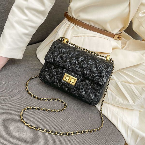 messenger bags for women 2023 rhombus chain women's korean style simple one-shoulder cross-body small square bag luxury handbags design
messenger bags for women 2023 rhombus chain women's korean style simple one-shoulder cross-body small square bag luxury handbags design