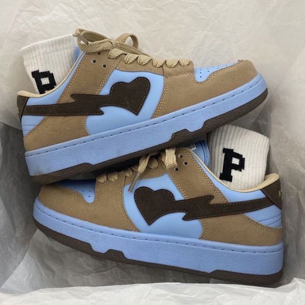 dress shoes 2023 brand women sneakers platform flat vulcanize fashion love heartshaped running sport casual sneaker 230227, Black
dress shoes 2023 brand women sneakers platform flat vulcanize fashion love heartshaped running sport casual sneaker 230227, Black