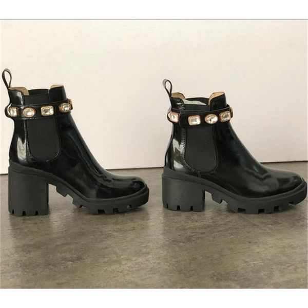 australia women martin booties fahsion shoes desert boots embroidered platform leather boot ladies mid-heel ankle boot with box eu215f, Black
australia women martin booties fahsion shoes desert boots embroidered platform leather boot ladies mid-heel ankle boot with box eu215f, Black